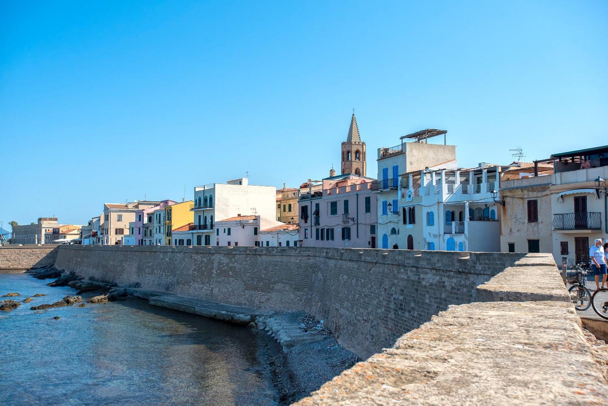 Carlo Alberto Apartment, Alghero Old Town, Near The Beach Экстерьер фото