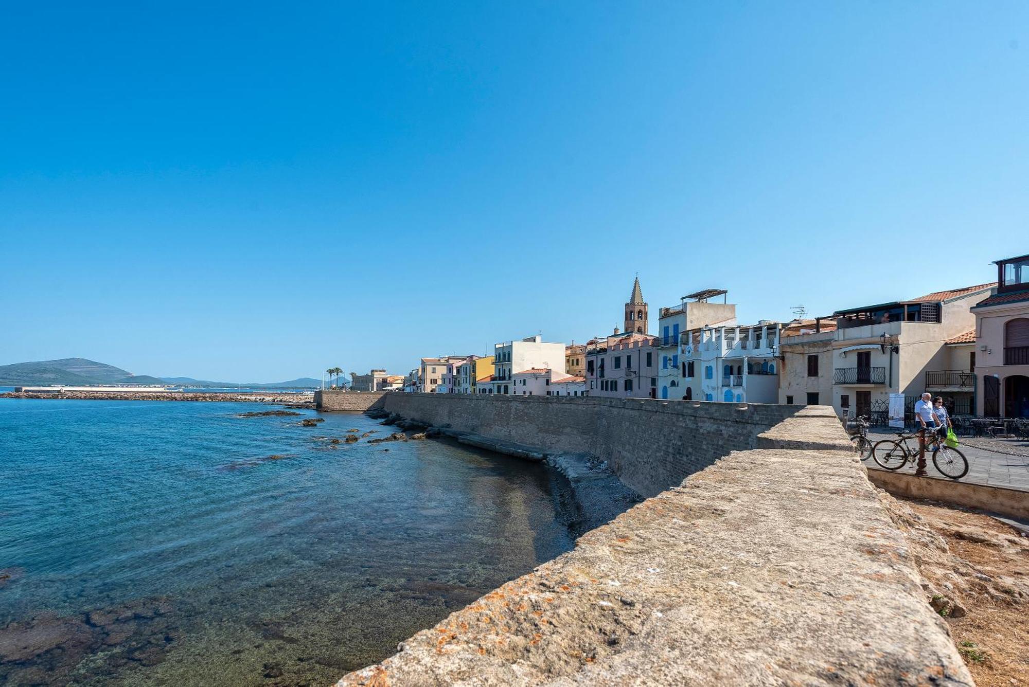 Carlo Alberto Apartment, Alghero Old Town, Near The Beach Экстерьер фото