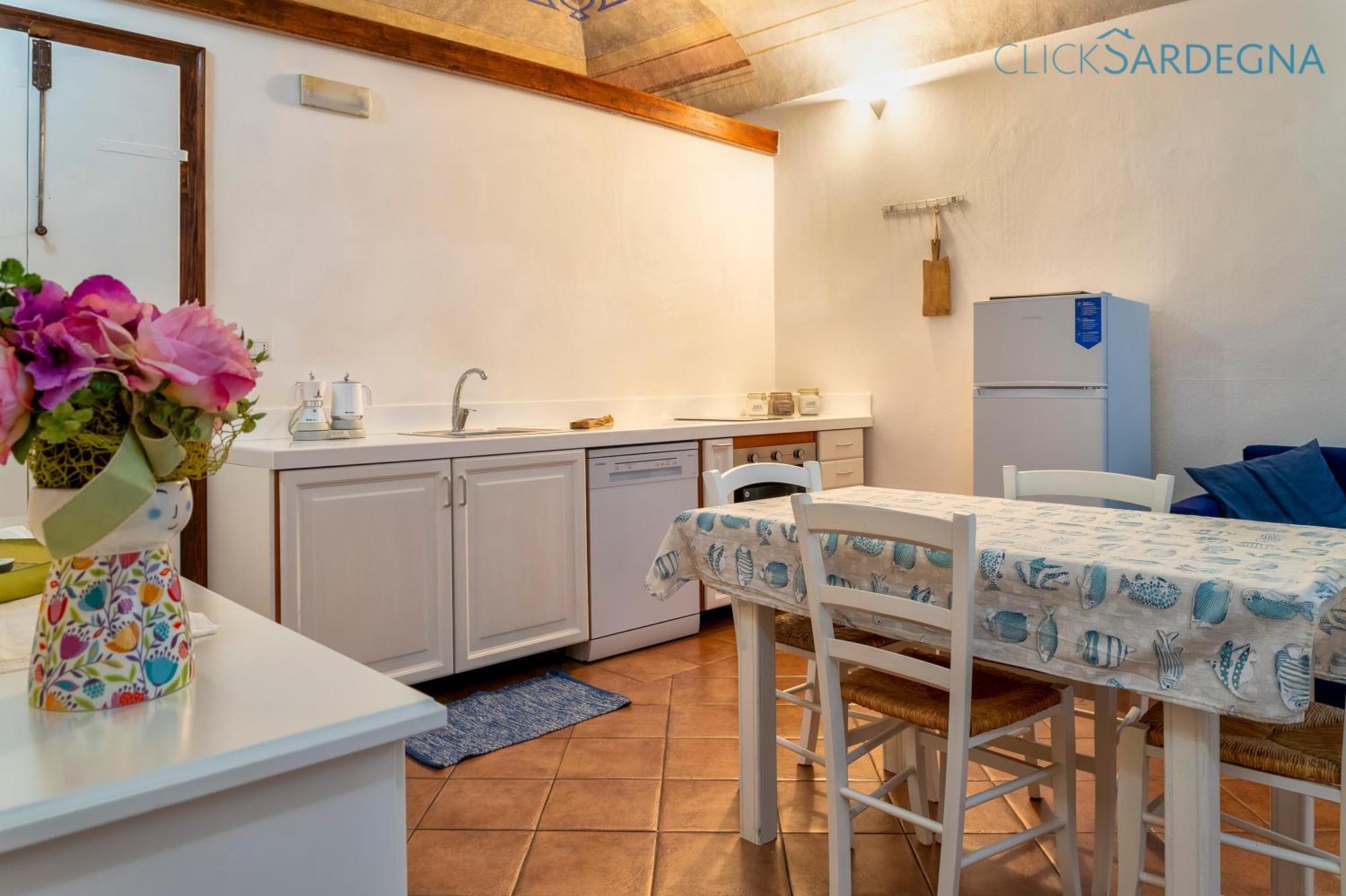 Carlo Alberto Apartment, Alghero Old Town, Near The Beach Экстерьер фото